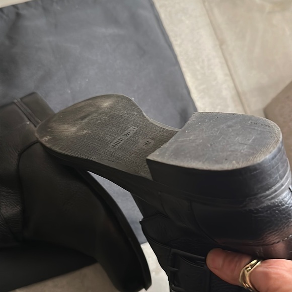 9 West size 5 1/2 leather upper boots - - Picture 9 of 11